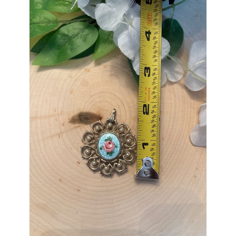 Vintage Gold-Tone Pendant With Rose Enamel  Romantic Rose Pendant Gold Tone - Picture 9 of 9